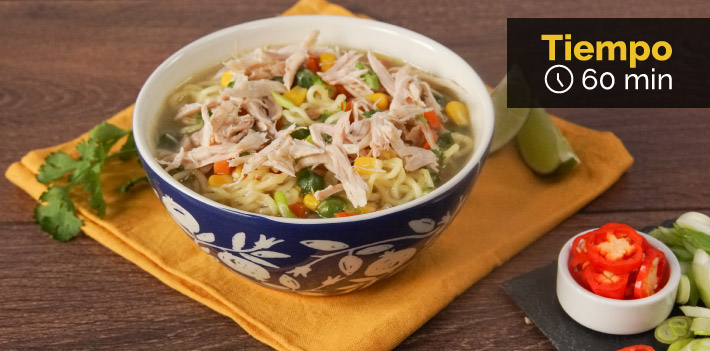 Caldo de pollo + Sopa súper fácil