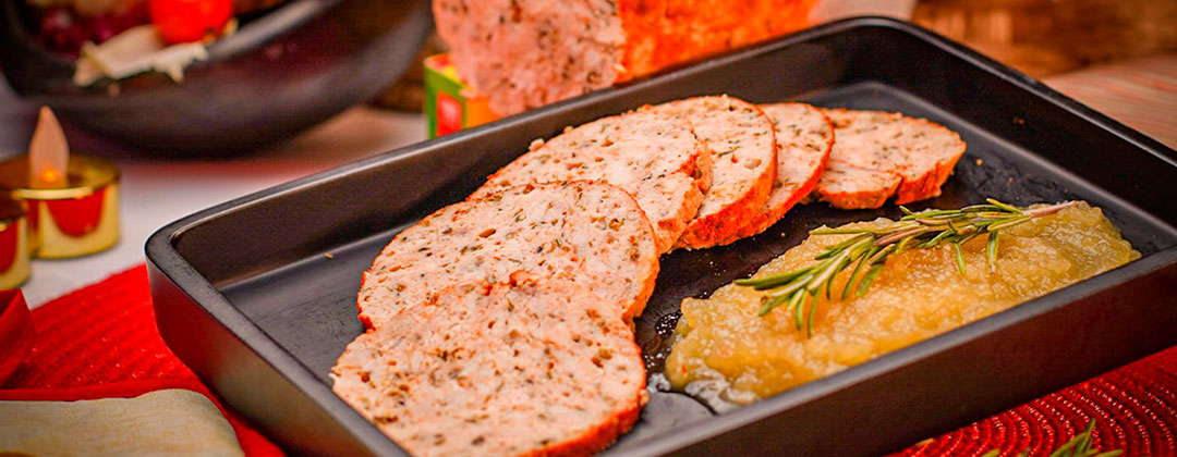 Fiambre-de-pollo-con-manzana-al-romero1080X420.jpg