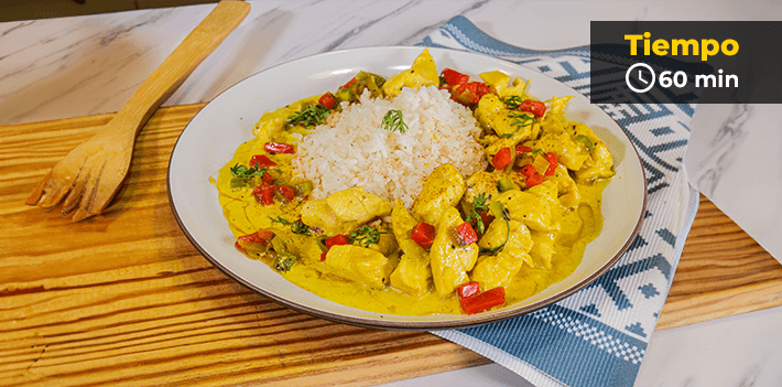 Pollo al curry con arroz 